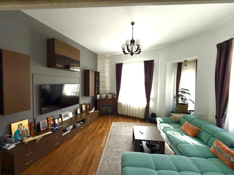 PROPRIETATE RARĂ – Grădina Icoanei | Romană - Poză 1
