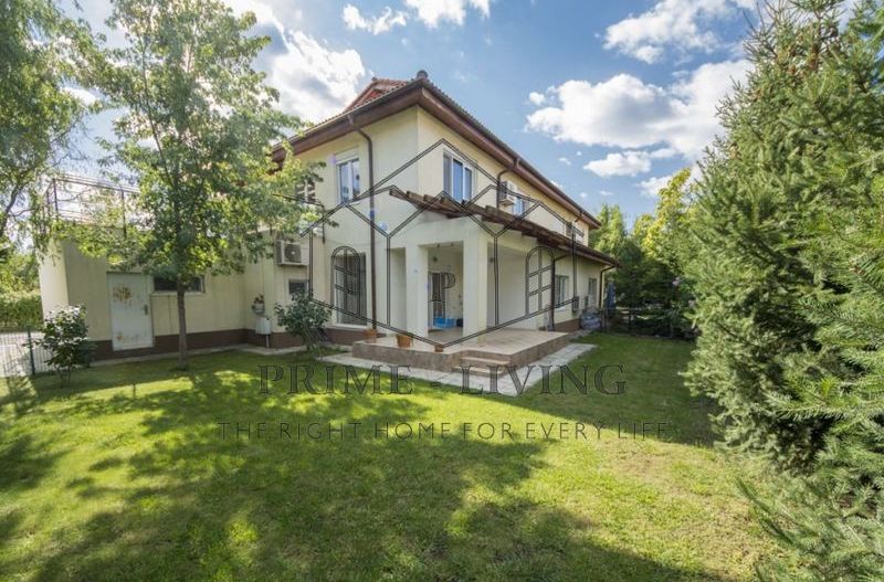 VILA SPATIOASA CU 5 DORMITOARE LA INCHIRIERE IN PIPERA LANGA SCOLI - Poză 1