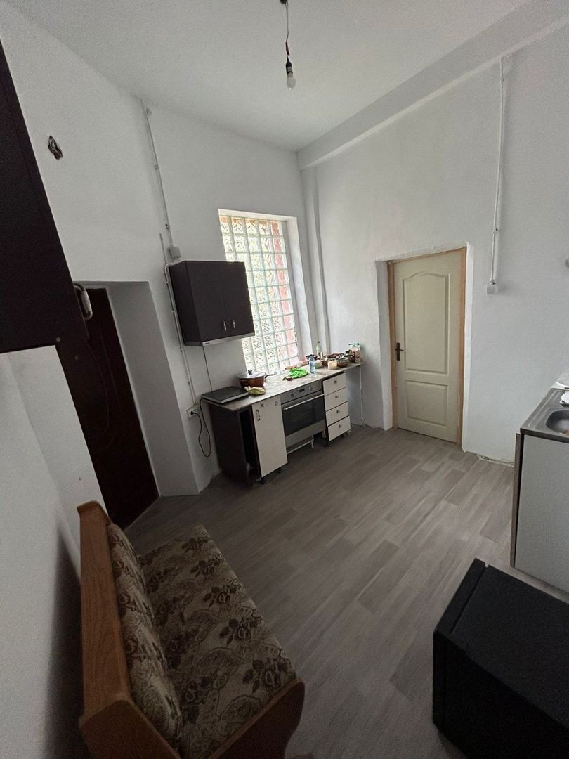 Apartament in vilă 3 camere, 120mp teren in folosinta (L18) - Nerva Traian - Poză 9