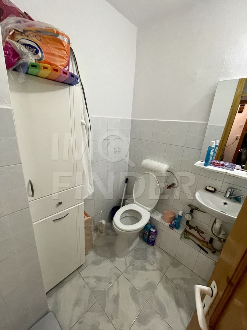 Vanzare apartament 3 camere, decomandat, Plopilor - Poză 8