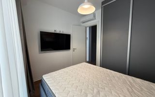 Chirie - Apartament cu terasă și priveliște spre Parcul Verdi - Poză 6