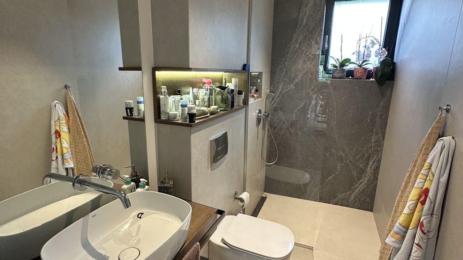 PROIECT  DEOSEBIT  IN  DUMBRAVITA - Poză 24