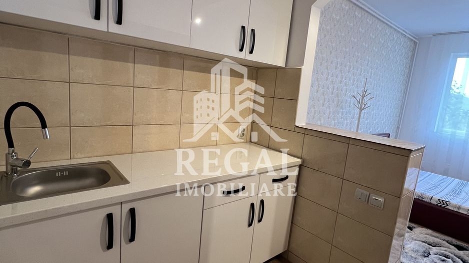 PRET NOU - Garsonieră de vânzare – zonă Teatru, Str Ciprian Porumbescu - Poză 4