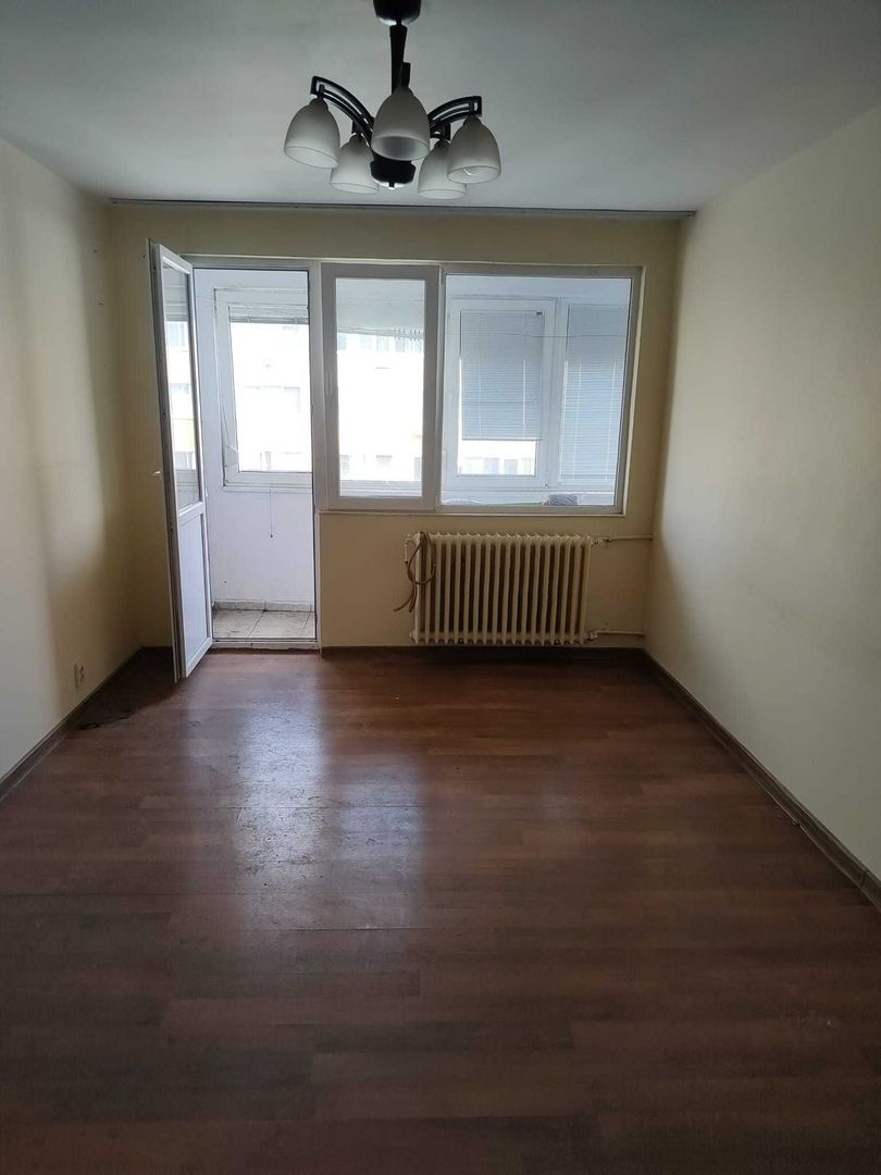 Vand apartament 2 camere semidecomandat DRUMUL TABEREI (ROMANCIERILOR) - Poză 2
