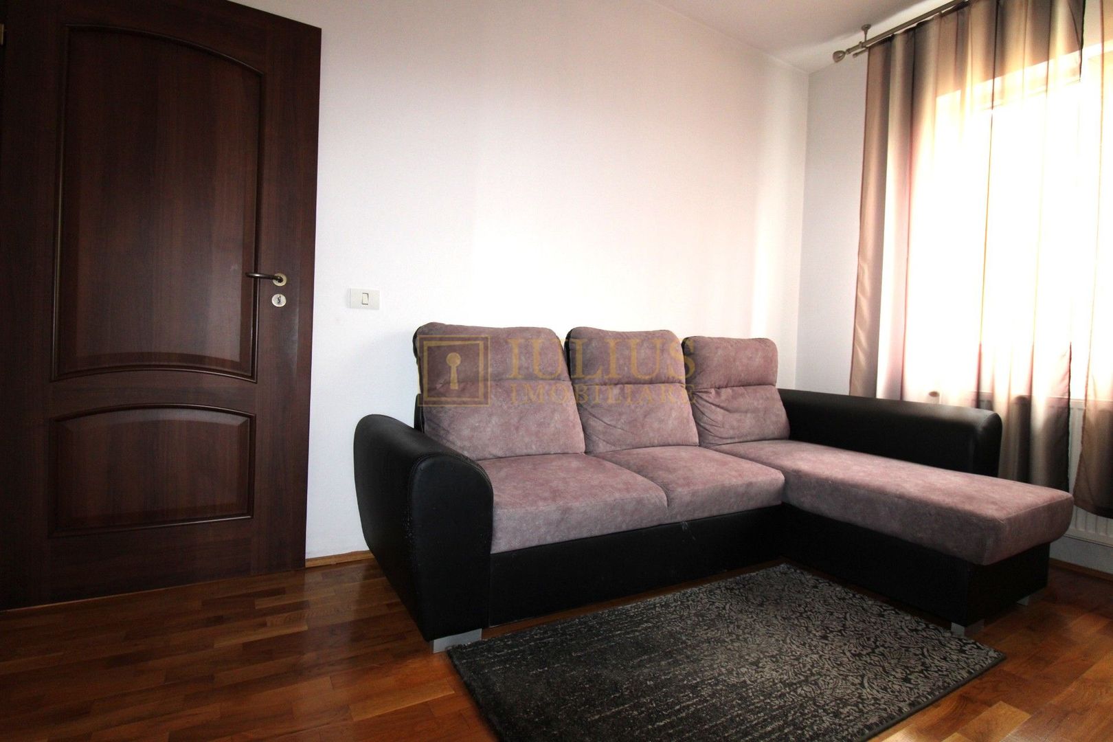 Duplex spațios – Dumbrăvița, cu garaj, bucatarie inchisa - Poză 9