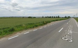 OCAZIE! Lot teren in vecinatatea aeroportului Brasov 50 m deschidere - Poză 5