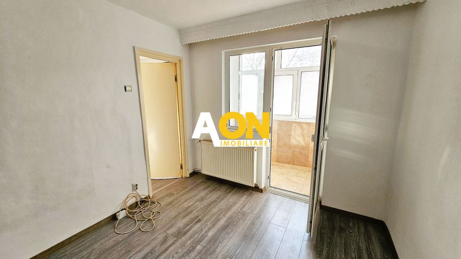 Apartament 2 camere, cu balcon, etaj 1, Cetate - Poză 3