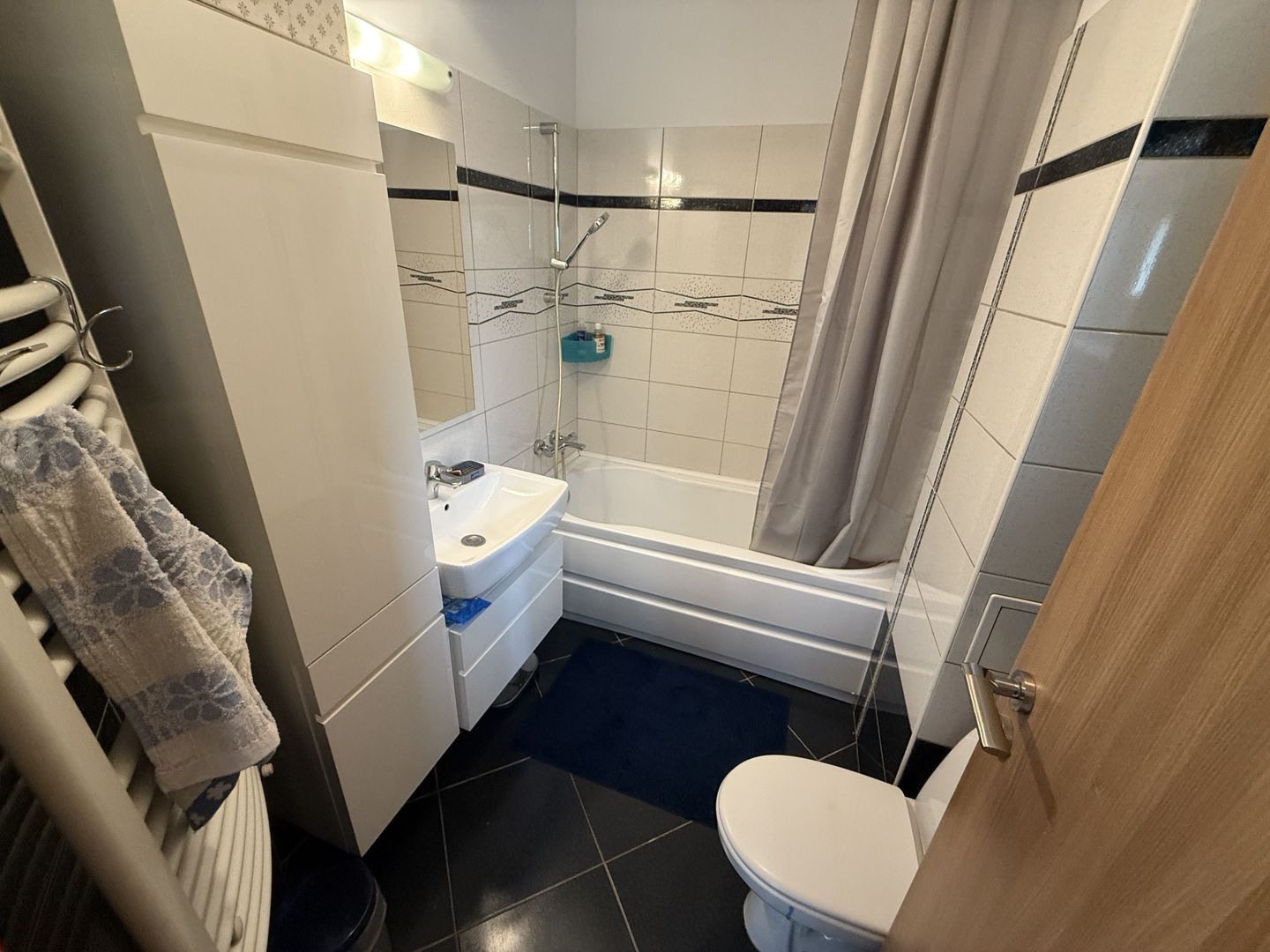 AP. 2 CAMERE COLENTINA, CENTRALA PROPRIE, PET-FRIENDLY, MOBILAT MODERN - Poză 9