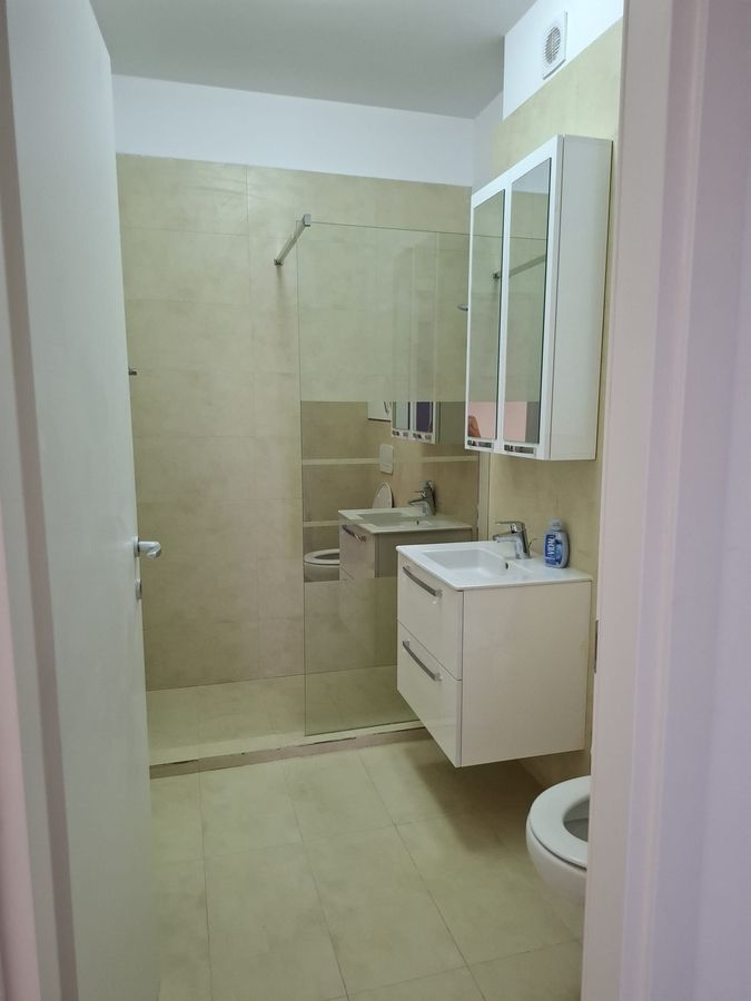 De inchiriat apartament 2 camere in zona fundeni - Poză 3