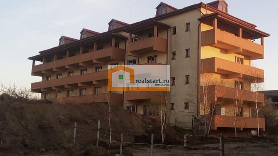Lake View, ideal for a clinic, nursing home, aparthotel, subway access - Poză 3