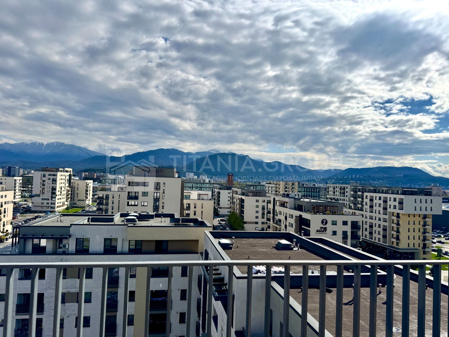 Penthouse de lux, prima închiriere, priveliște spre Tampa - Kasper Coresi - Poză 16