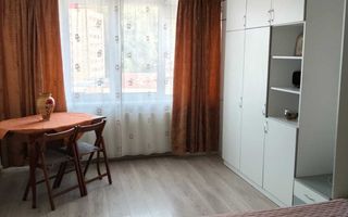 Inchiriez garsoniera zonă centrală Piatra Neamț - Poză 1