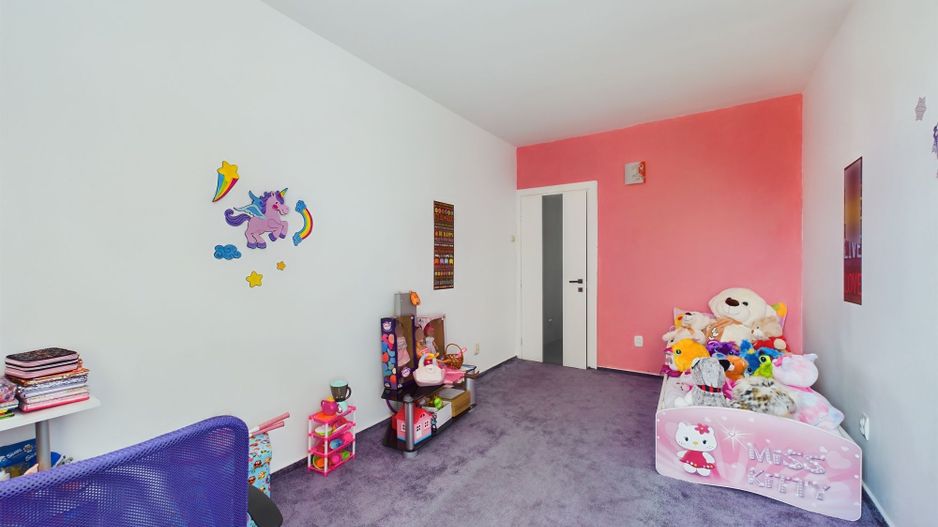 Casă ideală pentru familie extinsă în zona Crișan - Poză 12