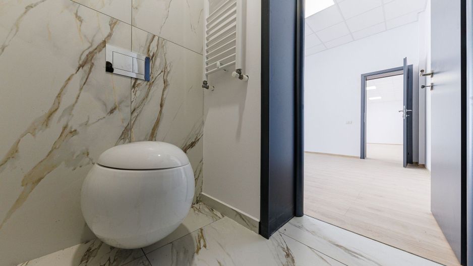 Prima inchiriere - Spatiu birouri 30 mp | Grup sanitar propriu - Poză 6