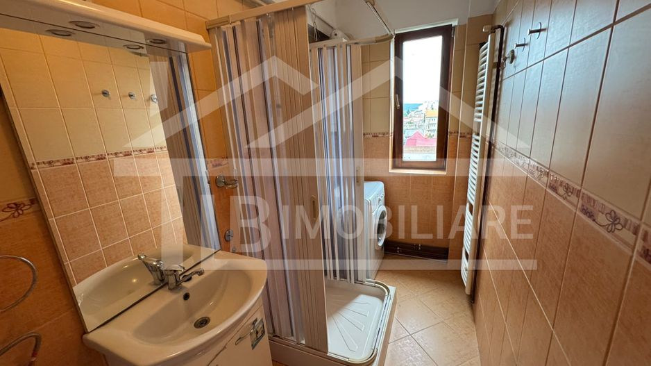 Apartament cu 2 camere, 46mp, Zona Ultracentral - Poză 9