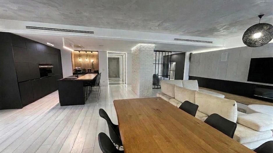 Penthouse Herastrau cu 5 camere, suprafata totala peste 450 mp - Poză 3