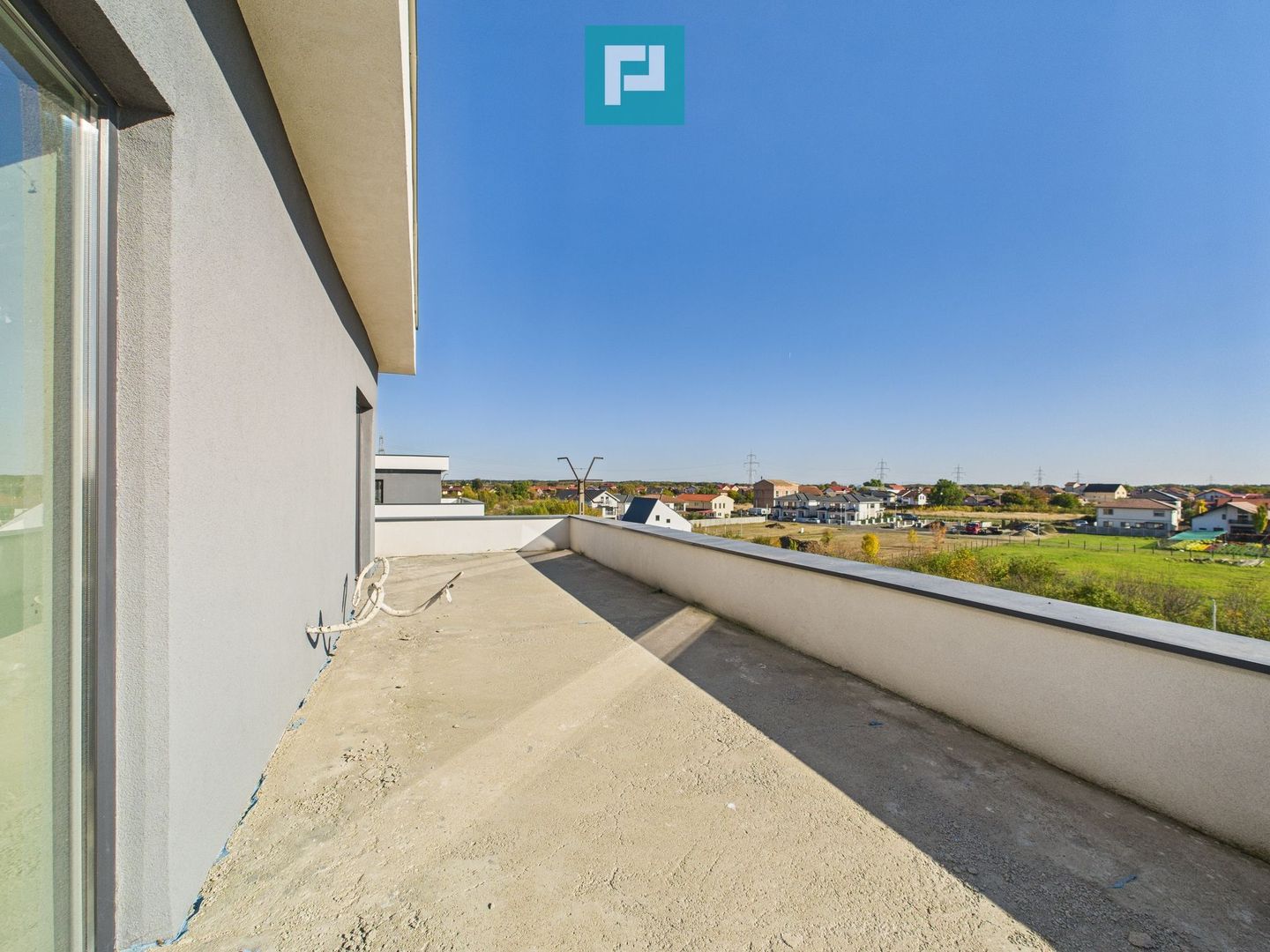 Penthouse cu lift privat și terasă mare în Ghiroda - Poză 10