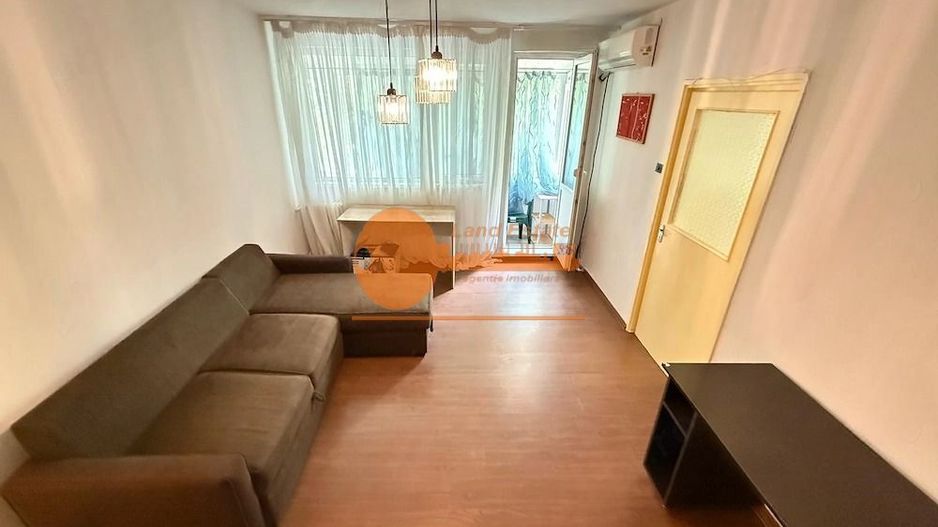 Apartament cu 2 camere in zona Ion Mihalache-1Mai - Poză 2