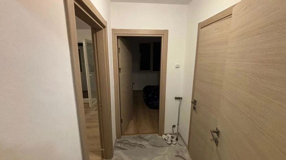 De inchiriat apartament cu 3 camere NEMOBILAT, Brancoveanu sector4 - Poză 5