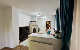 Casa spatioasa cu teren de 800 mp, Muntenii de Jos - 5 camere - Poză 12