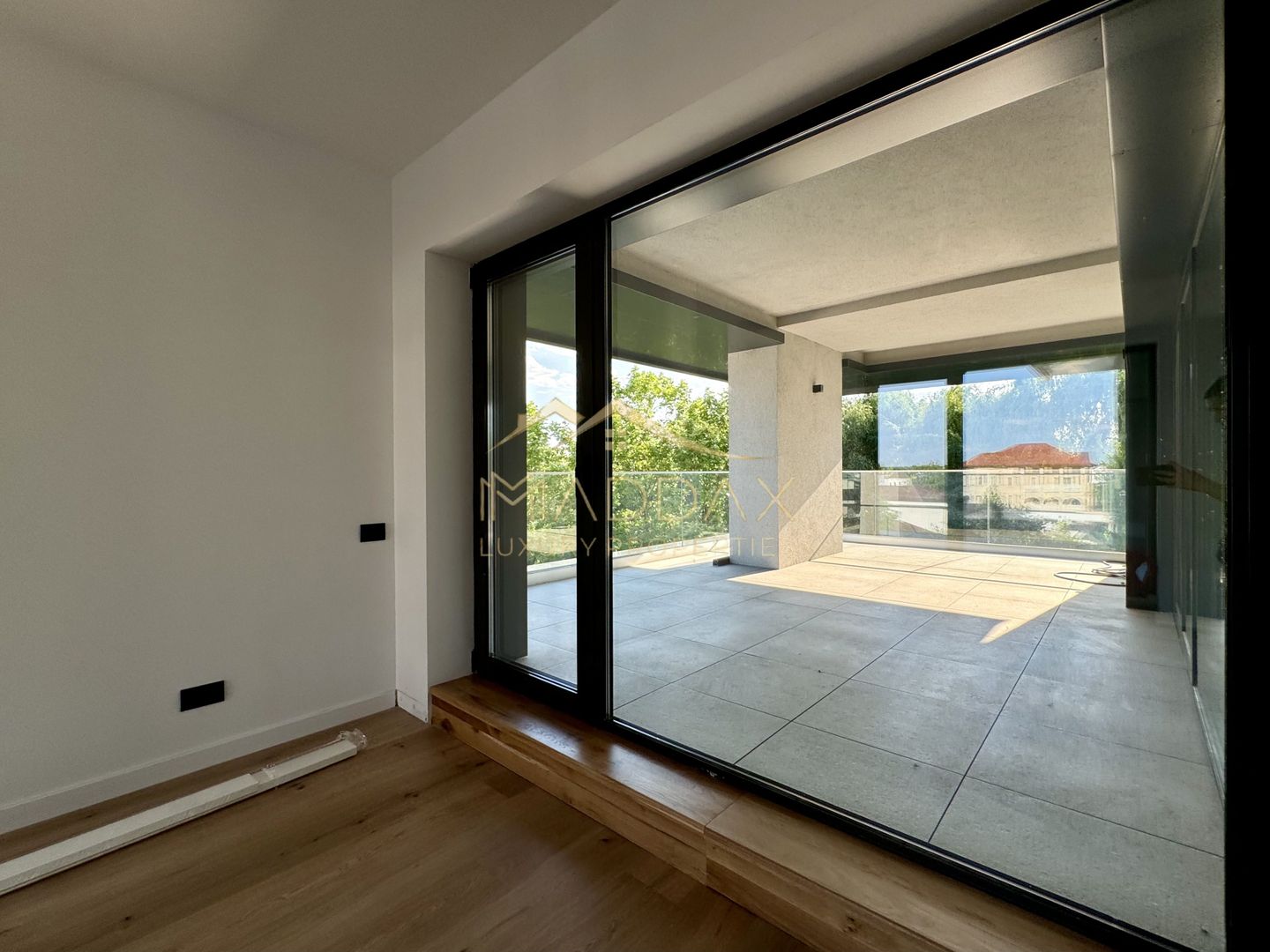 Vila cu 5 camere  *366mp* / Curte privată *315mp* / Pipera - Lake View - Poză 37