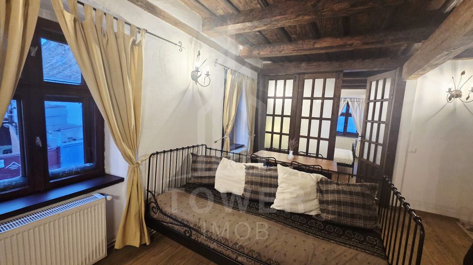 Apartament 3 camere de vânzare Zonă Ultracentrală - Poză 2