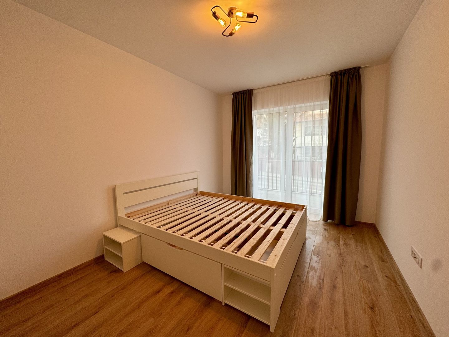 Apartament 3 camere nou | Sfantul Gheorghe zona centrala - Poză 7