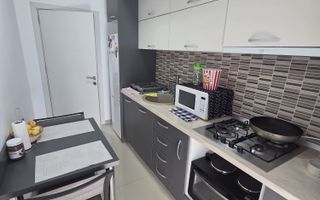 Garsoniera disponibila imediat boxa inclusa in pret - Poză 6