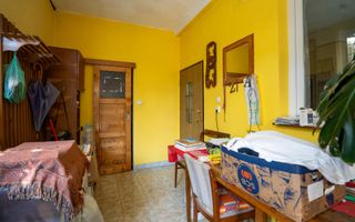 Casa singur in curte cu teren de 410 mp Sirul Canonicilor - Poză 9