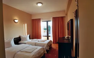 Fostul Hotel Rin - Miercurea Sibiului - Poză 16
