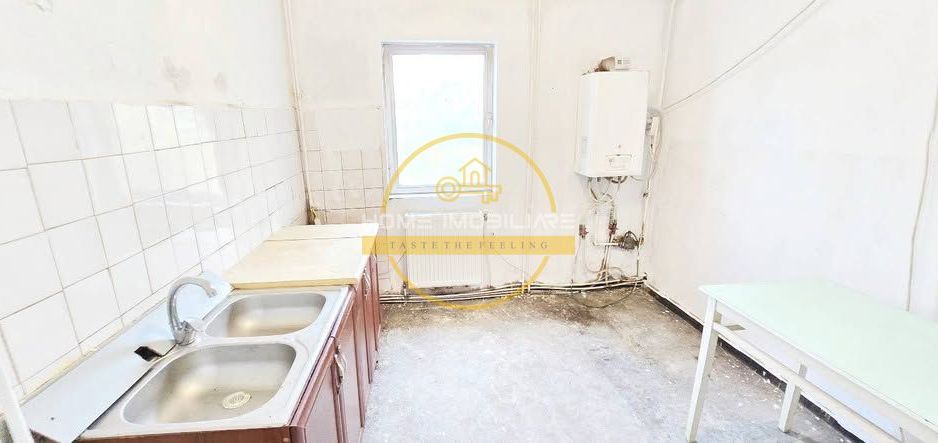 Apartament 3 camere/Zona galata/Decomandat - Poză 10