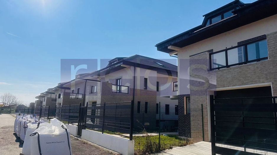 VILA DE VANZARE IN COMPLEX REZIDENTIAL | CREVEDIA | 4 CAMERE - Poză 6