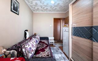 De vanzare 3 camere , decomandat -zona Vasile Alecsandri. - Poză 4