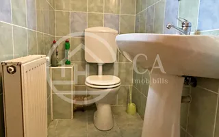 Casă de închiriat cu 4 camere în Cartierul Europa, Oradea - Poză 13