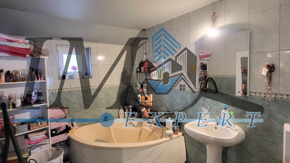 Casa moderna de vânzare intre Sebeș si Petresti - Poză 9