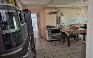 BRASADAS vinde casa individuala 8 cam 8.6a zona Baritiu.