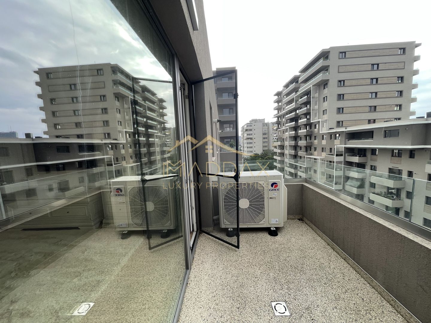 Apartament cu 2 camere // *Prima Inchiriere*  // Stefan Cel Mare - Poză 2