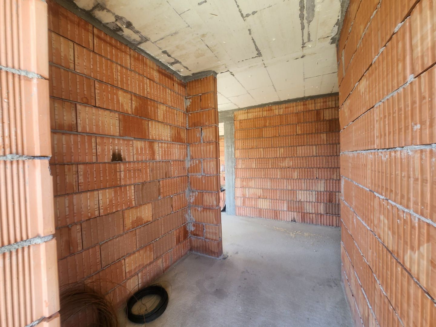 Casa noua de vanzare Smeura 185 K - Poză 5