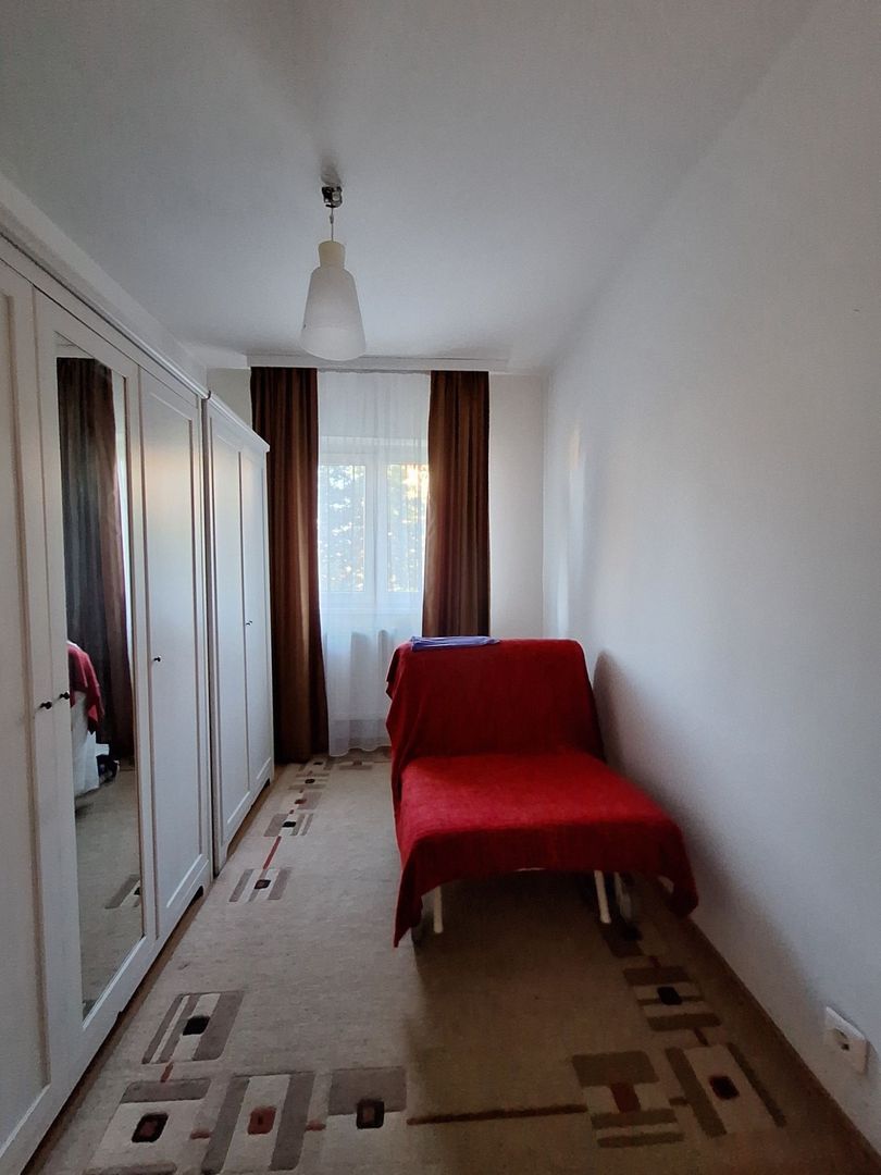 Apartament cu 3 camere,luminos in zona Aradului - Poză 4