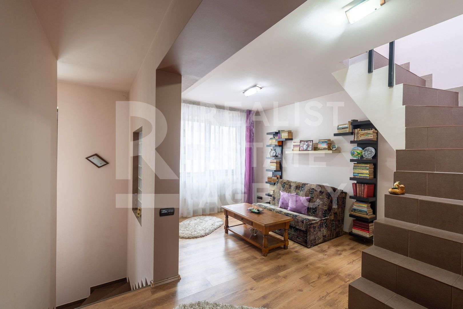 Vânzare, Duplex, 7 camere, zona Militari - Poză 16