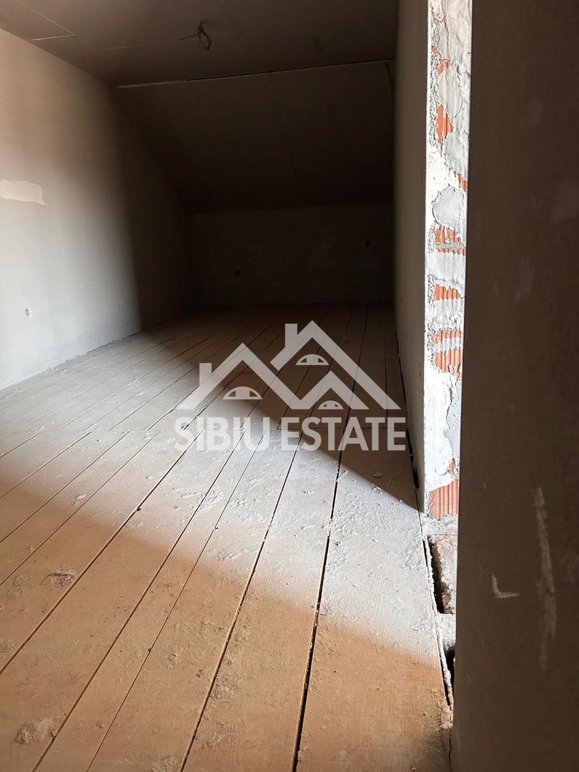 Casa duplex de vanzare 4 camere, 2 bai-s.u. 142 mp. PRET AVANTAJOS - Poză 45