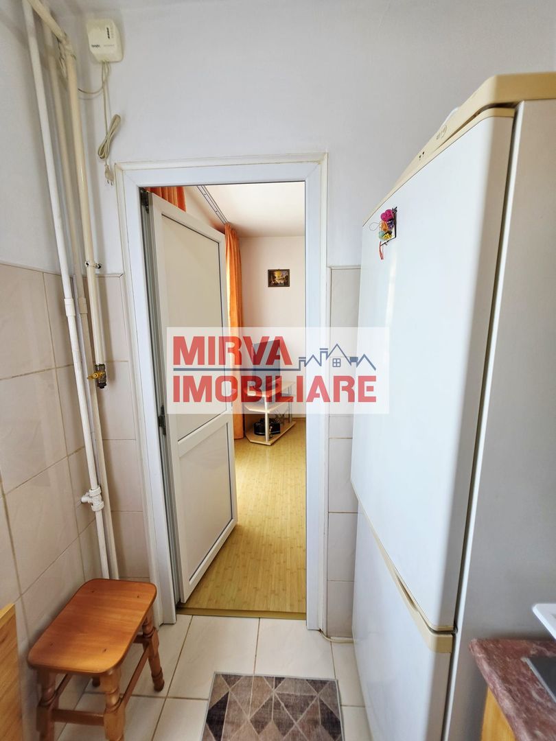 Apartament 2 camere, mobilat si utilat, zona Vest - Poză 7