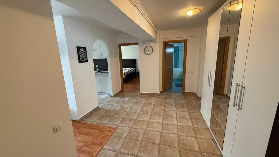 Apartament luminos 2 camere.  Cu Centrala. Complex Confort Park. Delta Vacaresti - Poză 3