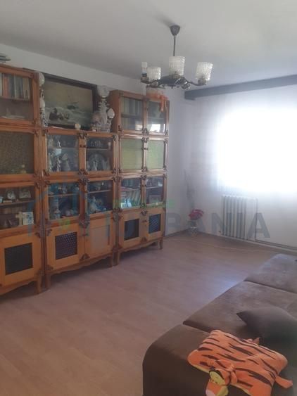 Apartament 3 camere de vânzare în Galata, Iași - Poză 2