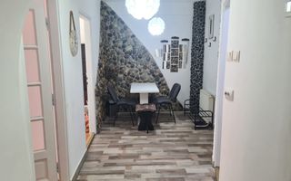 Apartament cu 2 camere ultracentral de inchiriat pe termen scurt (1-6 luni) - Poză 4