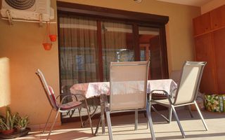 Disponibil imediat. Curte privata. 2 locuri de parcare - Poză 1