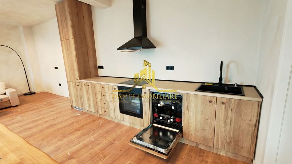 Casa, 3 camere, 2 bai, TOTUL NOU, ultrafinisata, parcare, Central - Poză 13