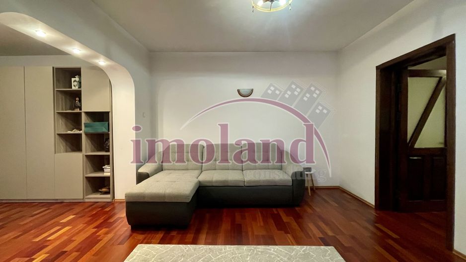 Casă parter 123 mp, complet renovată, curte generoasă, teren 400 mp - Giulesti - Poză 14