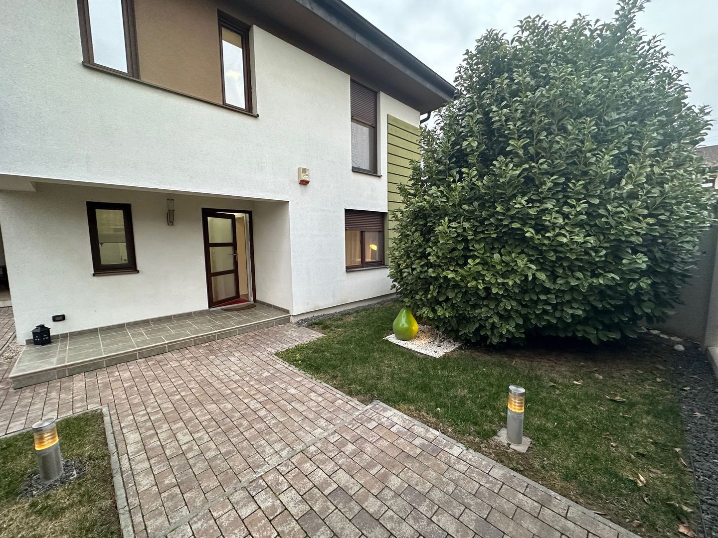 O casa cu personalitate - Poză 2