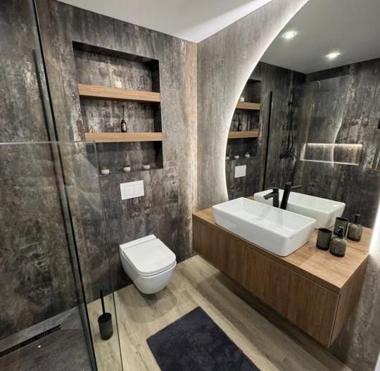 Apartament in vila l decomandat l la cheie l parcare l Cometei - Poză 5